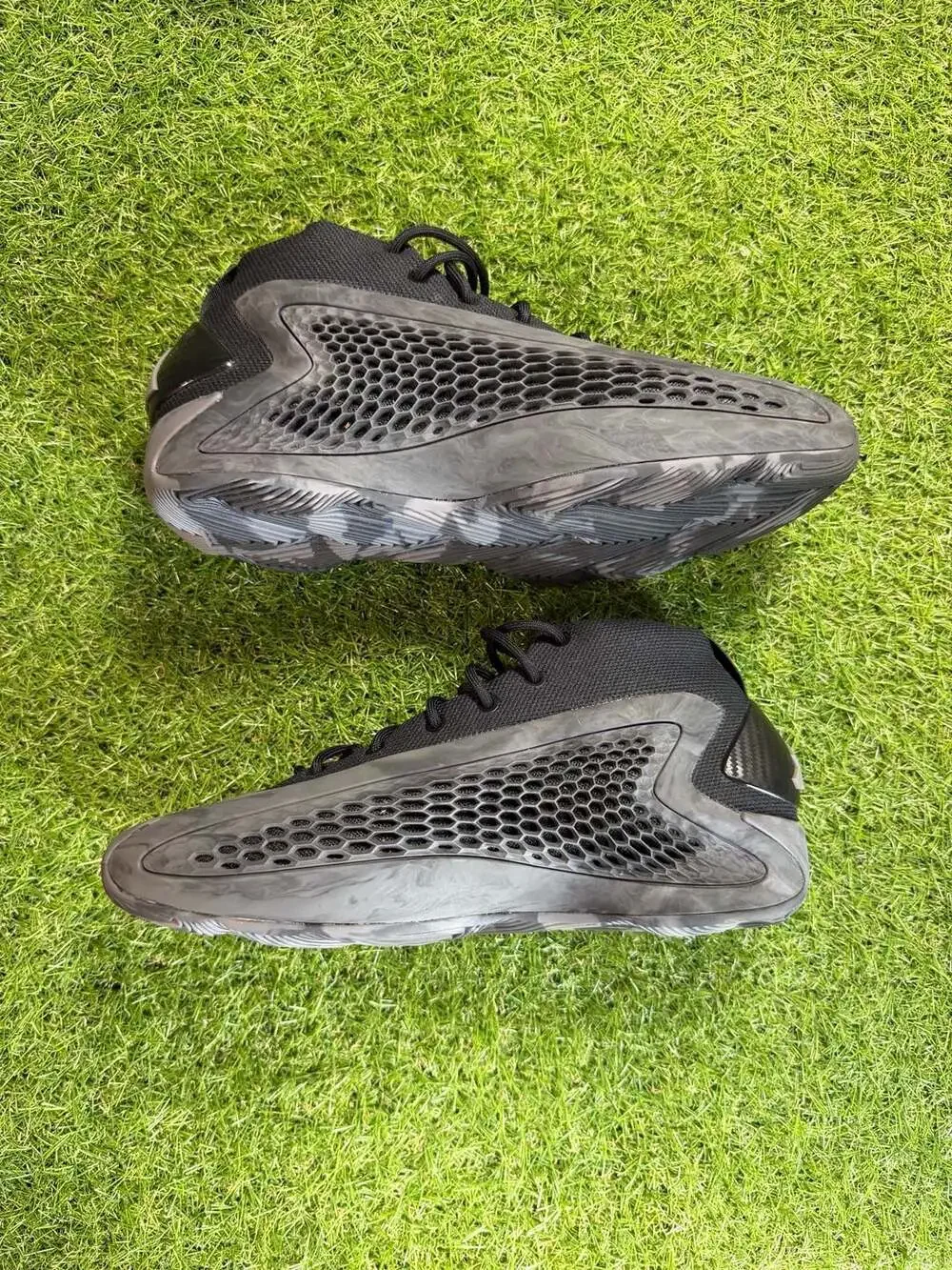 adidas #basketballshoes colorway
